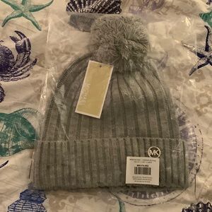 Michael Kors Gray Pom Pom Sweater Knit Beanie NWT